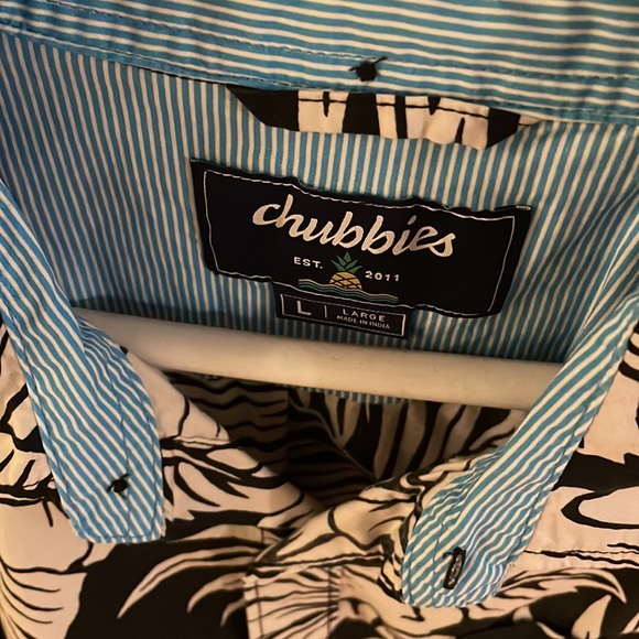 Chubbies button down - Picture 2 of 2